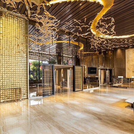 Hotel Morazen Surabaja Zewnętrze zdjęcie