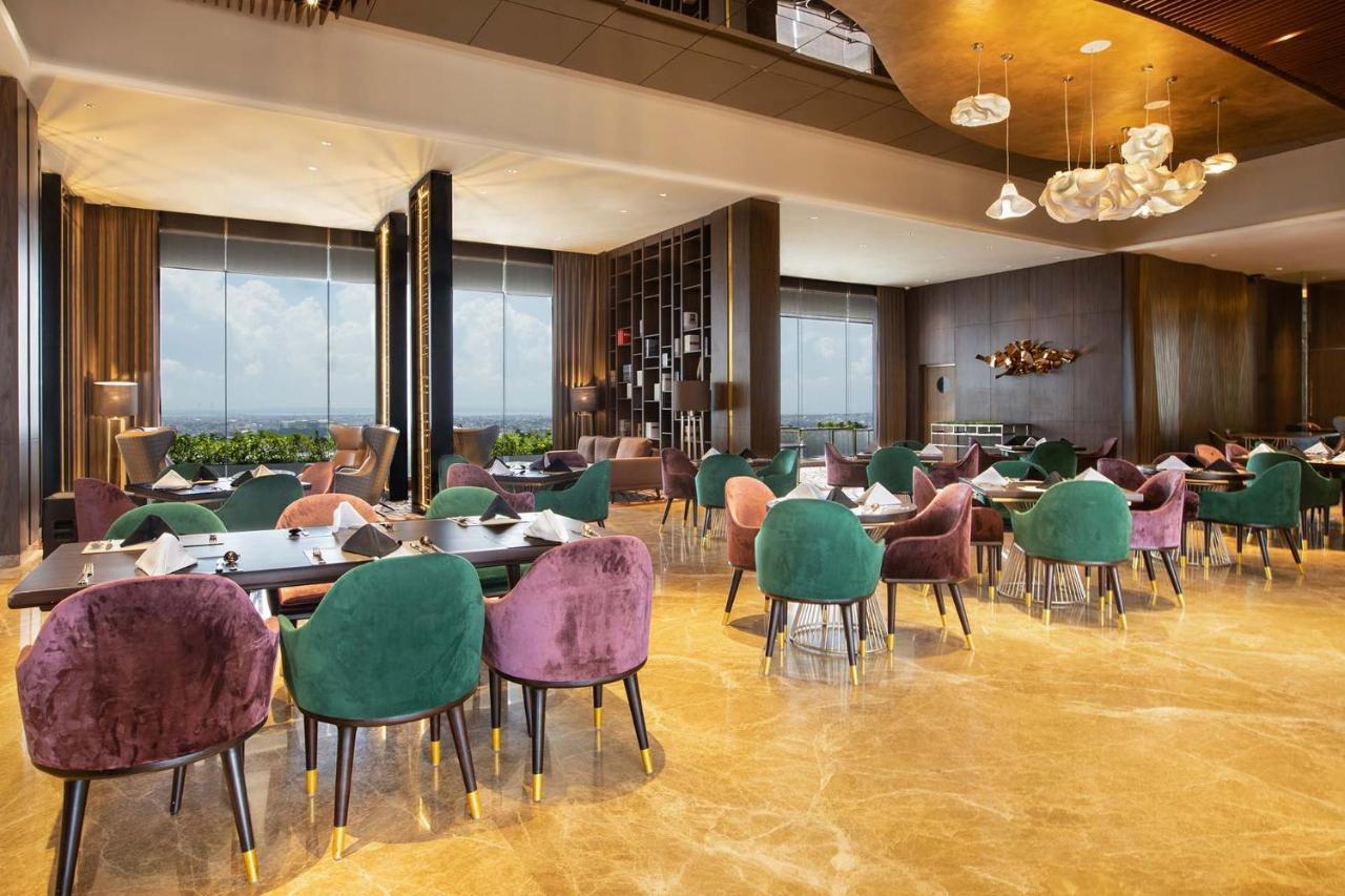 Hotel Morazen Surabaja Zewnętrze zdjęcie