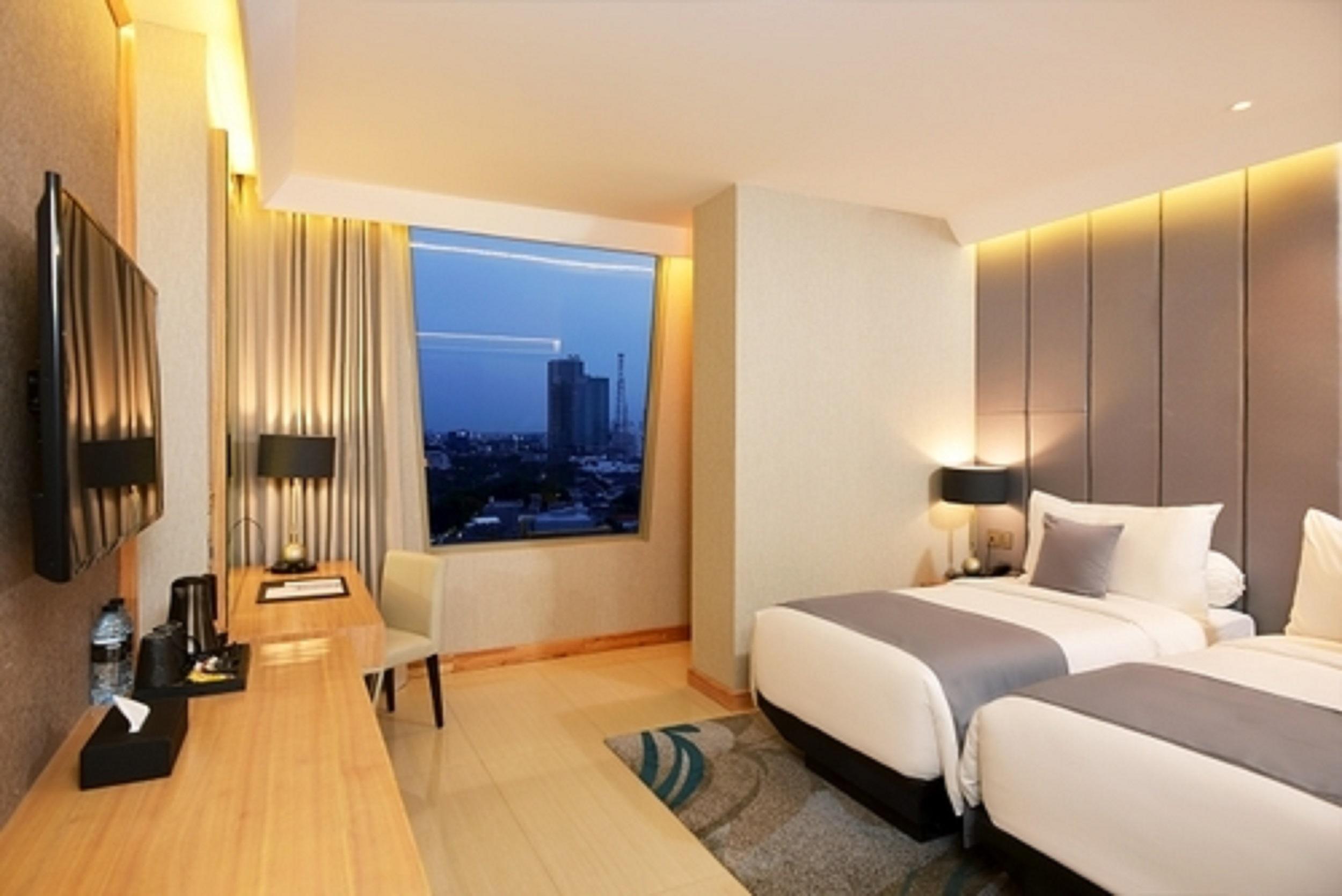 Hotel Morazen Surabaja Zewnętrze zdjęcie