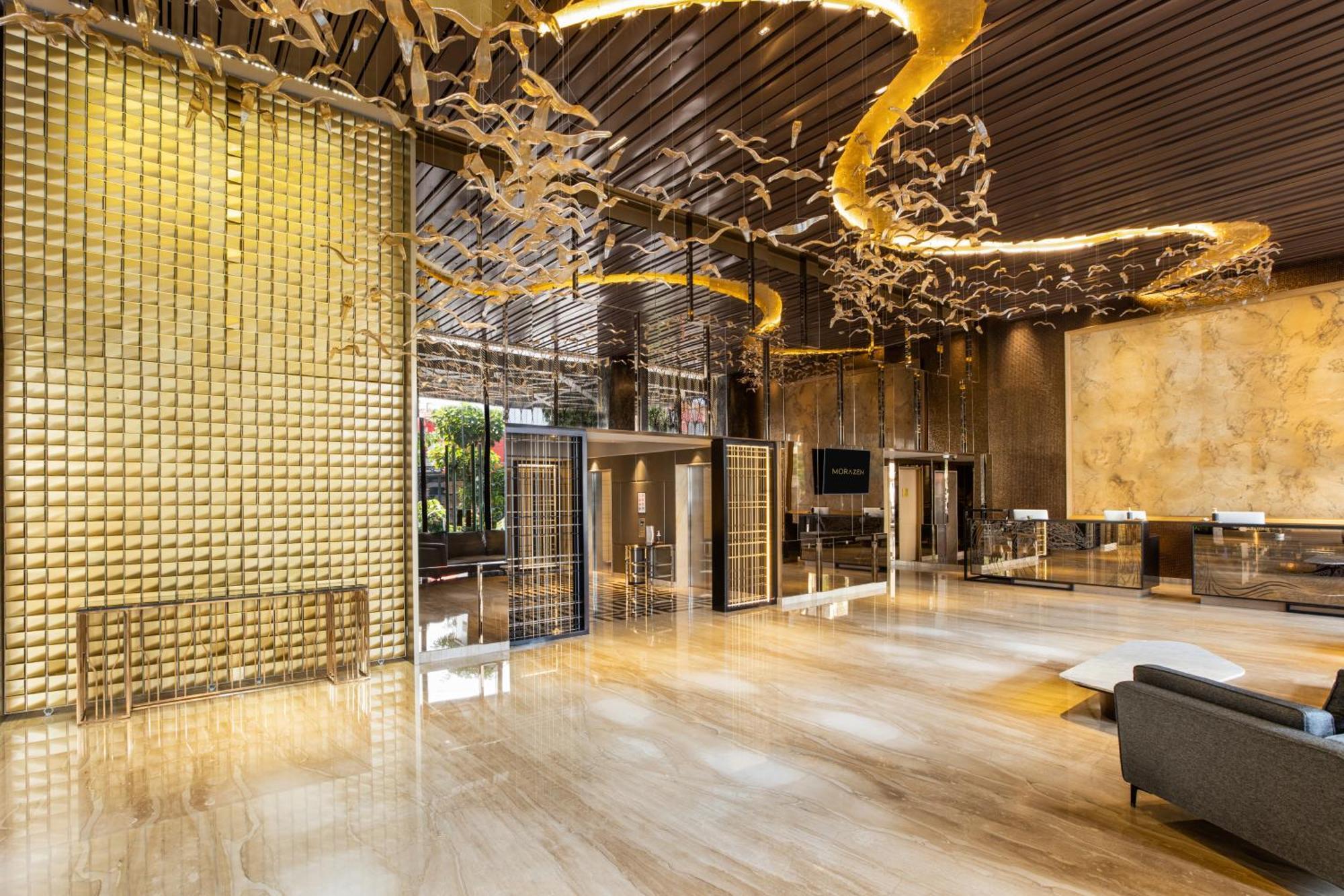 Hotel Morazen Surabaja Zewnętrze zdjęcie